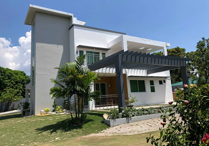 Mariano Residence